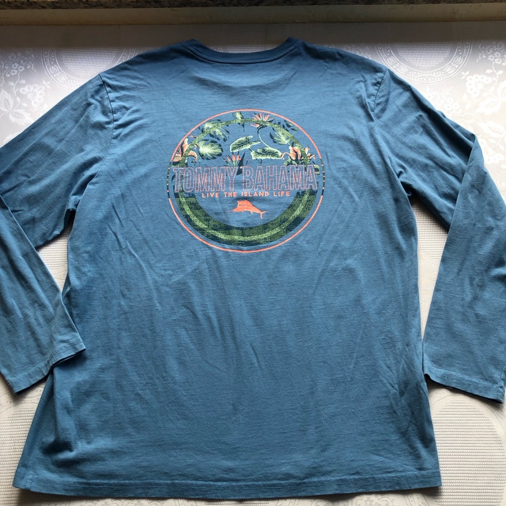 Tommy Bahama Blue Long Sleeve Men's Size L Shirt Activewear Athleisure Top